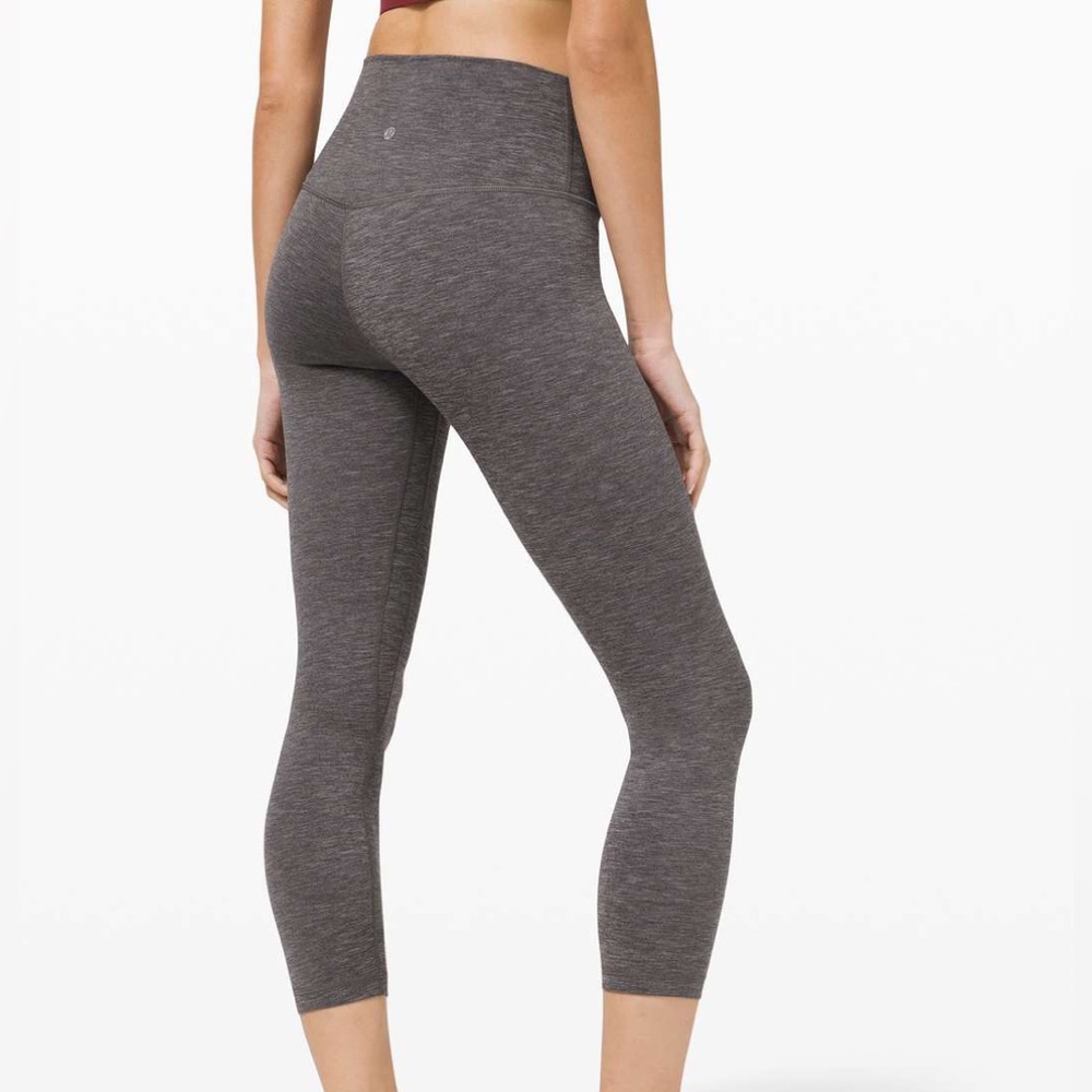 Lululemon High Rise Crop